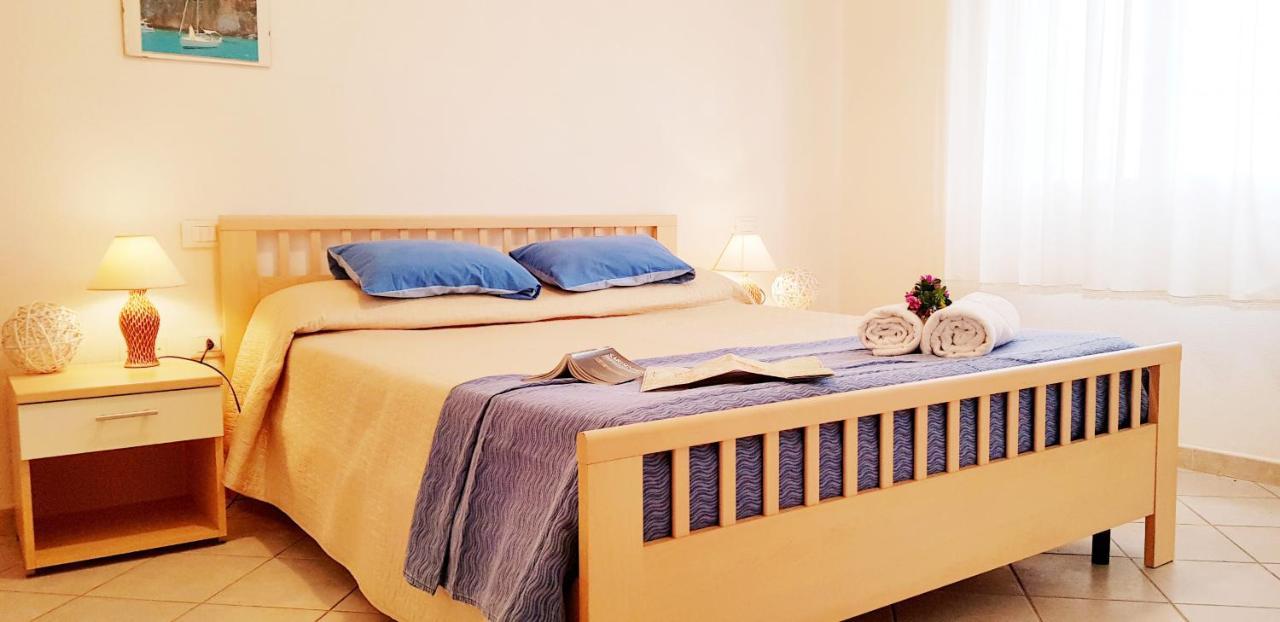 Pareja Apartments Orosei Ngoại thất bức ảnh
