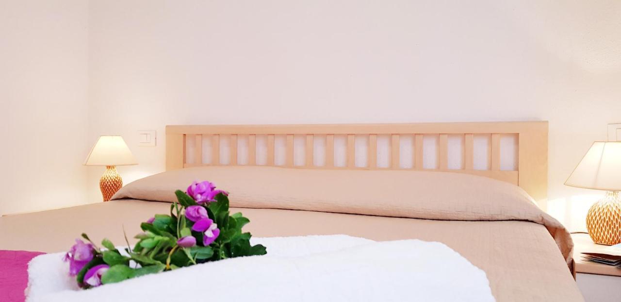 Pareja Apartments Orosei Ngoại thất bức ảnh