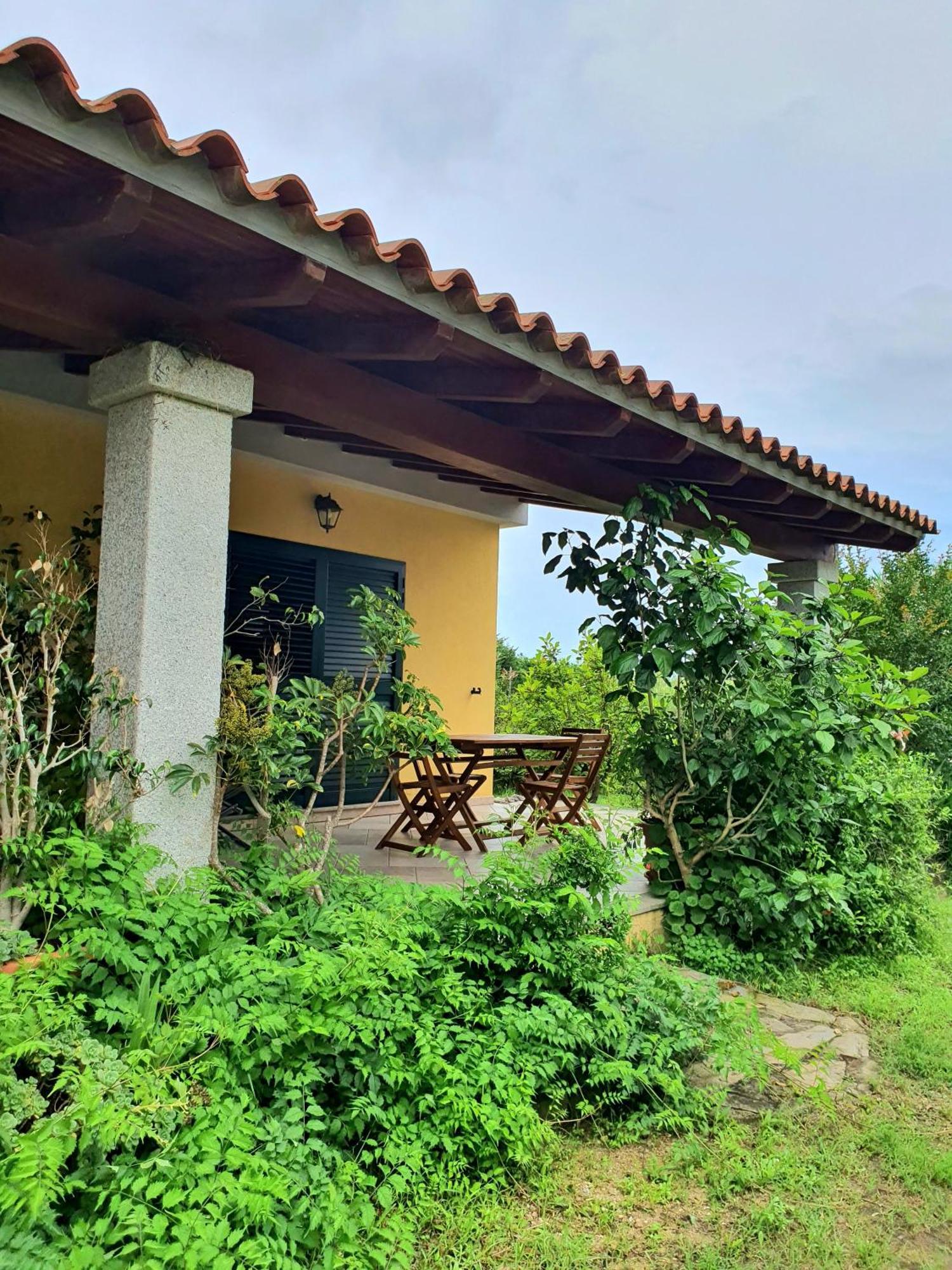 Pareja Apartments Orosei Phòng bức ảnh